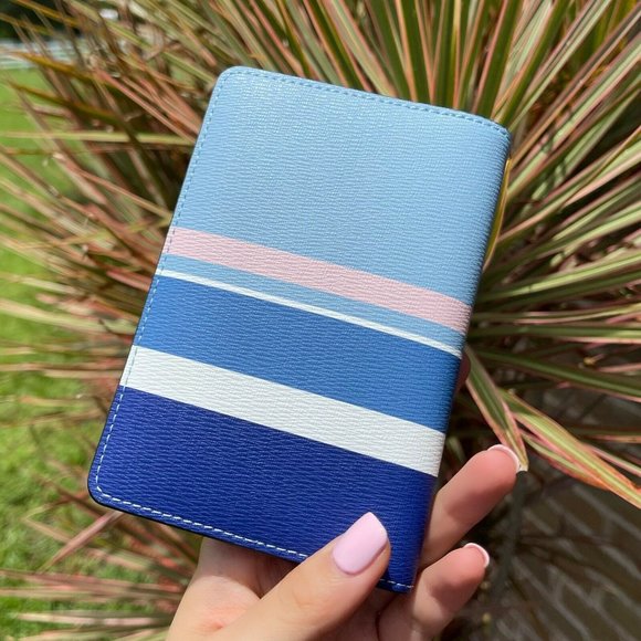 Kate Spad Passport Holder Blue Multi - Picture 4 of 4